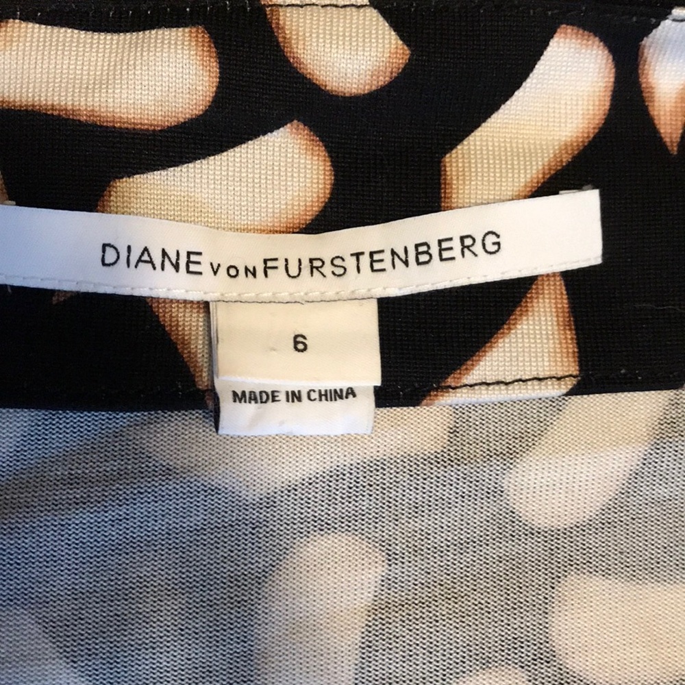 Diane Von Fursterburg Wrap Dress 100% Silk
